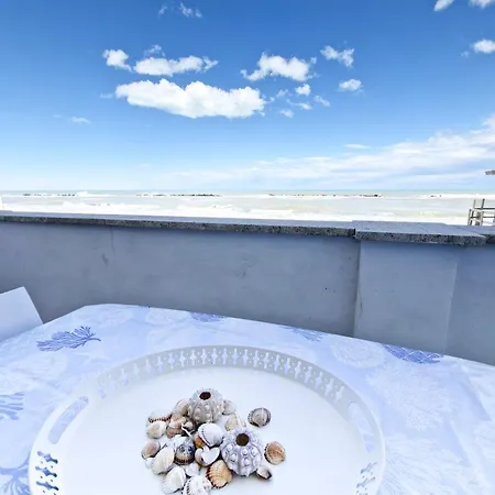 Apartment Appartamento Fronte Mare Francavilla Al Mare
